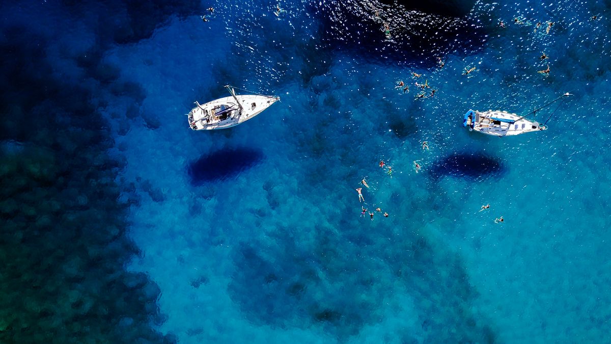 Boháči se už nechtějí na dovolené předvádět. Za soukromí platí miliony